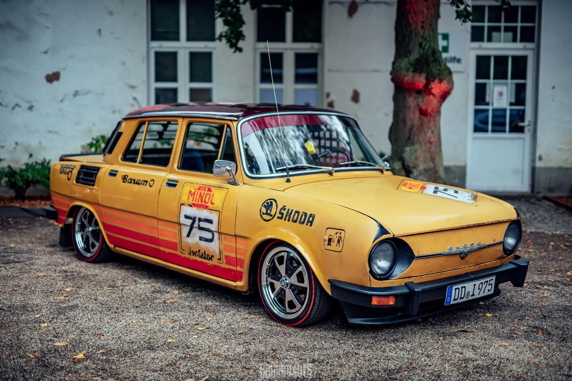 46 – Masch – Skoda – S 100 *