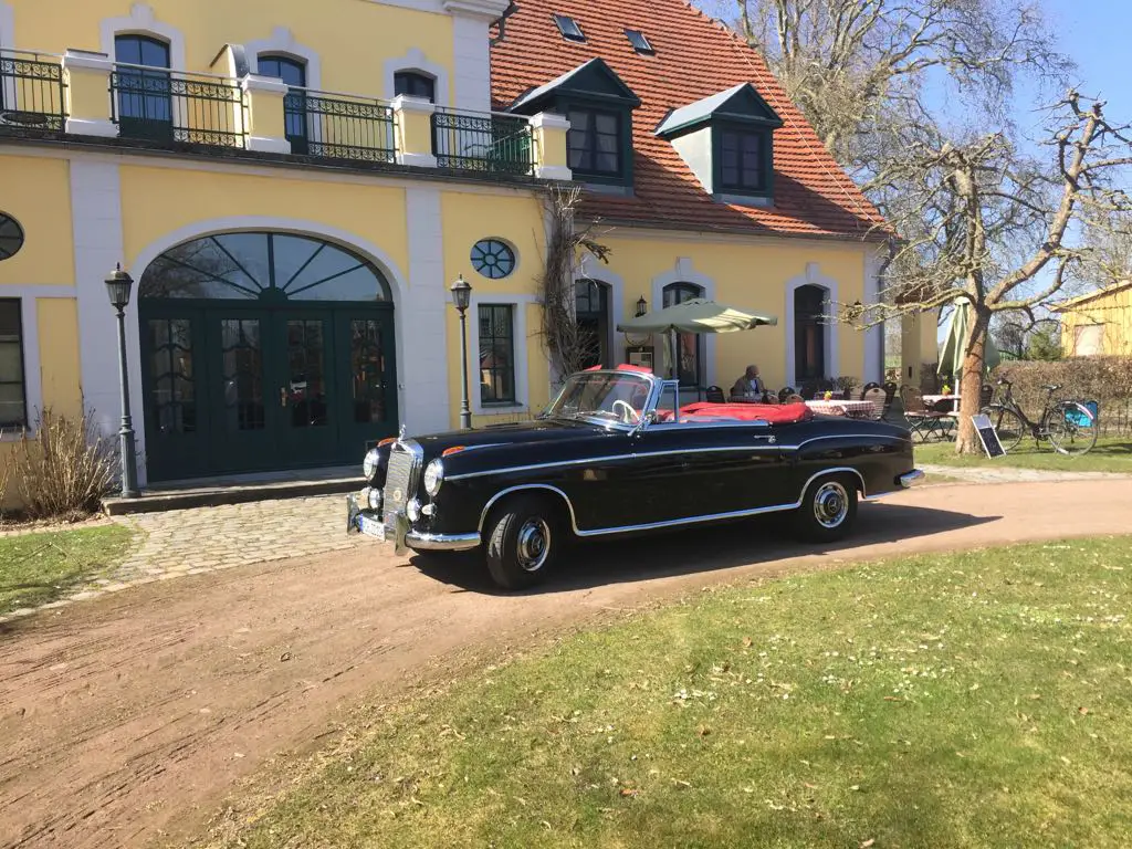07 – Wagner-Koch – Mercedes-Benz – 300 S Cabriolet (W188) *