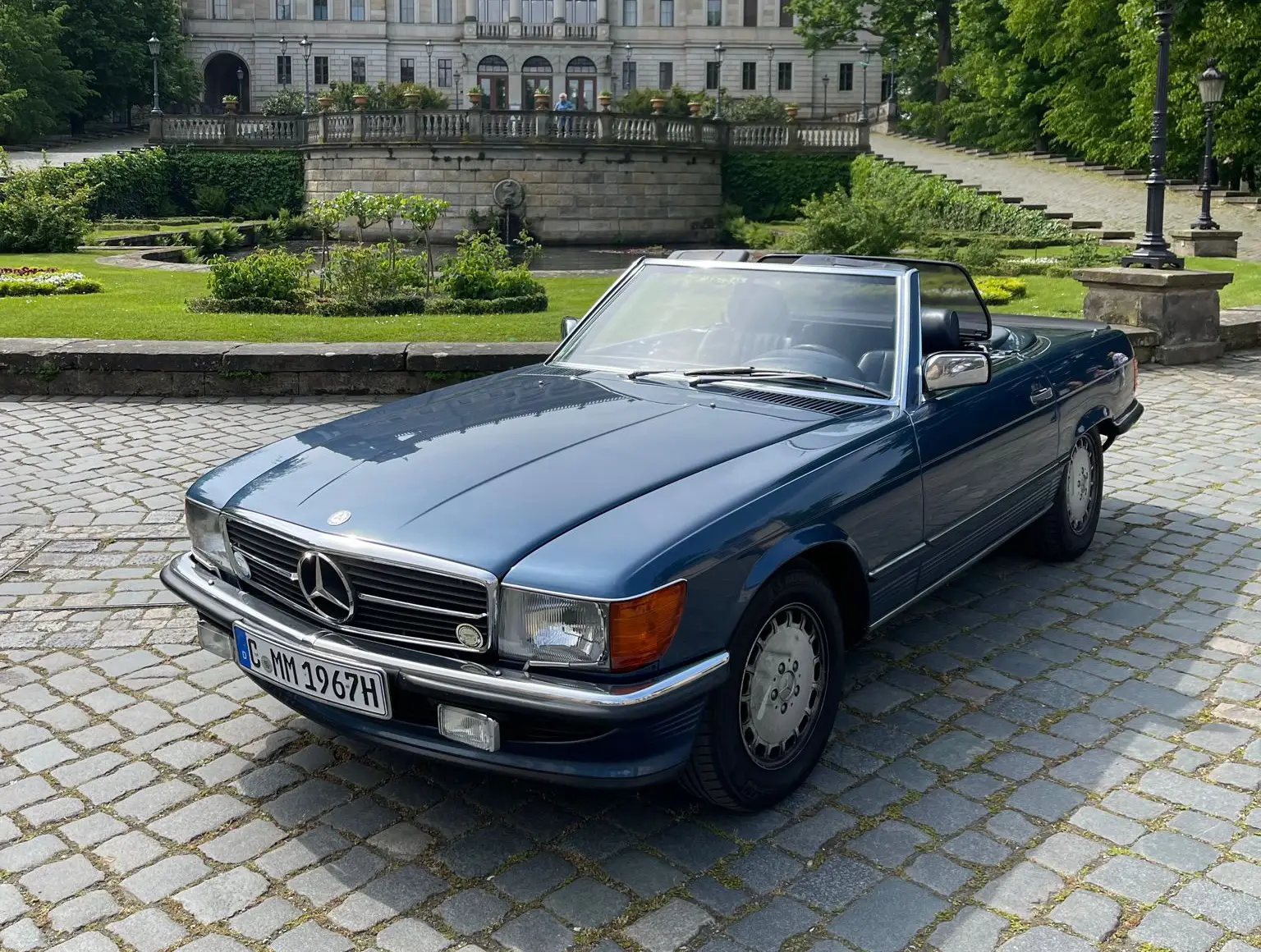 64 – Müller – Mercedes Benz – R107  500SL *